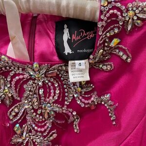 A Elegant Hot Pink Mac Duggal Dress